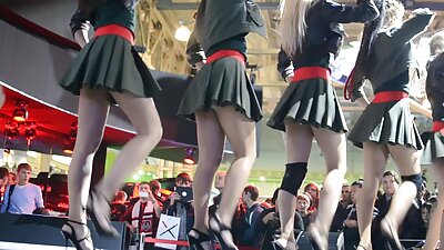 Karsts sekss ar burvju nūjiņu un cumshot 2